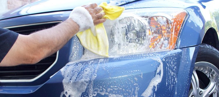 Top 5 Benefits of Interior Car Detailing